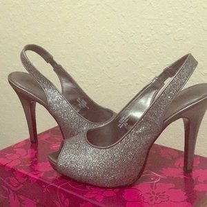 Pewter glitter